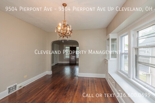 Foto del edificio - Charming Cleveland Duplex