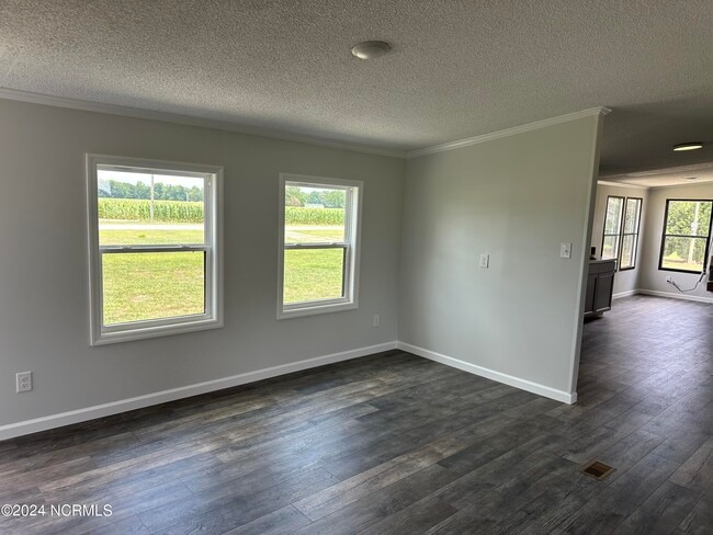 Building Photo - 1036 Mill Field Rd