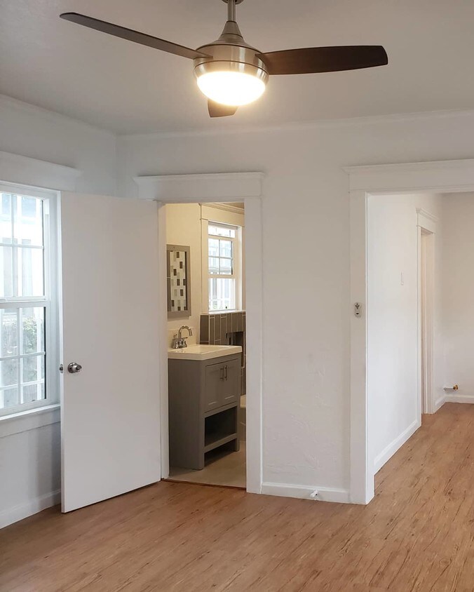 1652 W 37th St, Los Angeles, CA 90018 1652 W 37th St Los Angeles, CA Apartments for Rent in