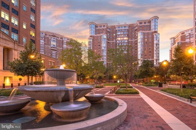 Foto del edificio - 2151 Jamieson Ave