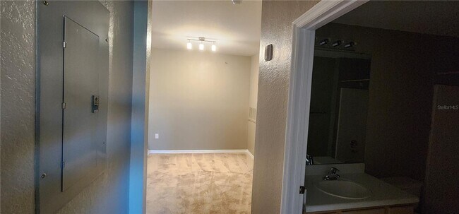 Foto del edificio - 1/1 Third Floor condo in Cypress Fairway