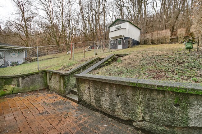 Foto del edificio - 408 W 10th Ave