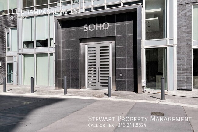 Photo du bâtiment - 111 Champagne Ave S