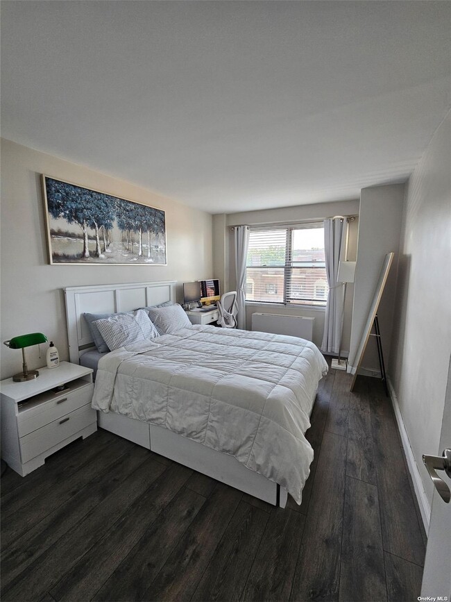 Foto del edificio - 175-20 Wexford Terrace