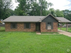 Building Photo - 3670 Buckingham Cove E