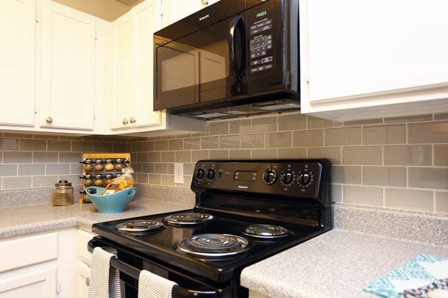 Cocina - Aqua at Sandy Springs