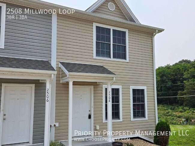 Photo - 2508 Millwood Loop- Townhome