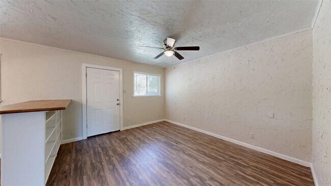 Foto del edificio - 16567 Farm to Market Rd 2154