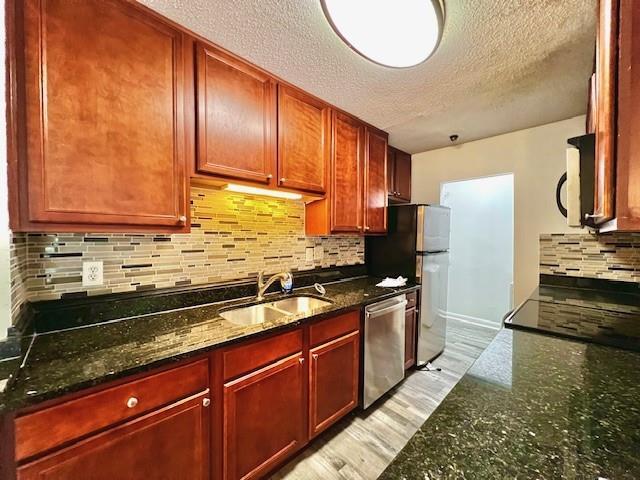 Building Photo - 5095 Roswell Rd