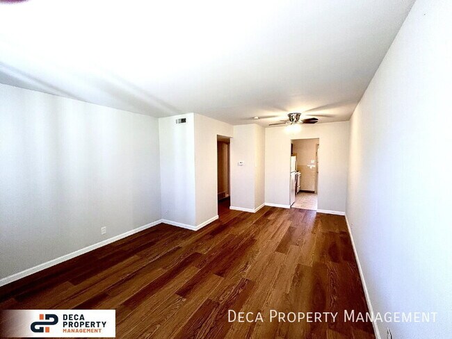 Building Photo - 223 Solon Dr