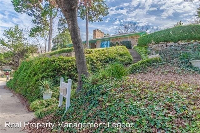 Primary Photo - 1 br, 1 bath House - 3239 Kiesthill dr