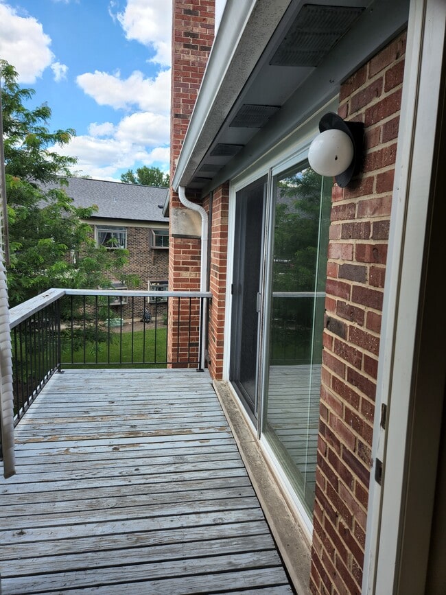 Foto del edificio - 188 Grove Ave