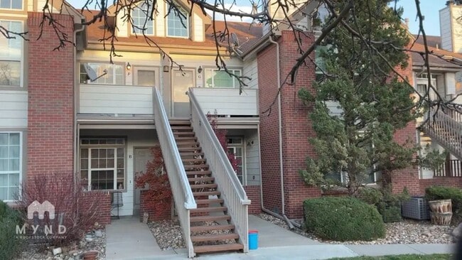 Building Photo - 3030 W Prentice Ave