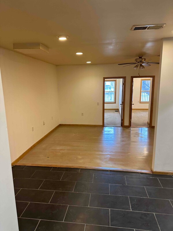 127129 Washington Ave Unit 2, Endicott, NY 13760 Room for Rent in