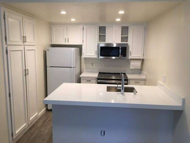 Updated kitchen - 514 Seaver Dr