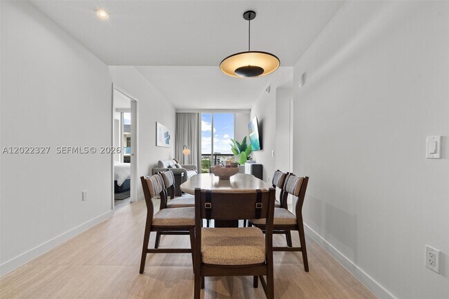 Foto del edificio - 1611 SW 2nd Ct
