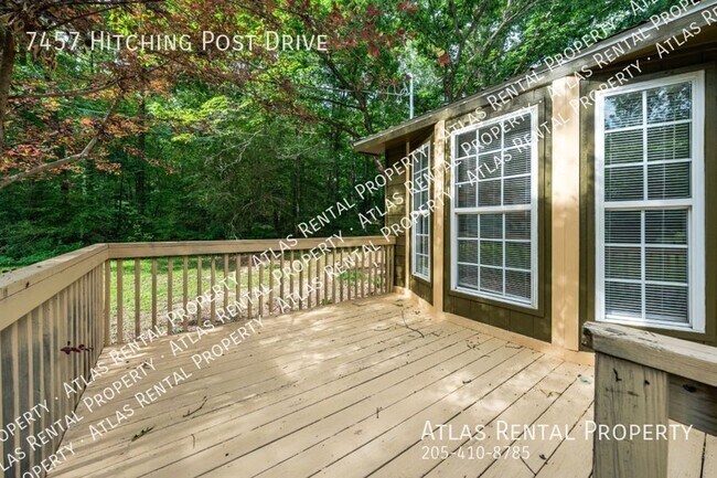 Foto del edificio - 7457 Hitching Post Dr
