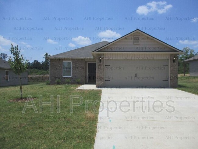 Building Photo - 331 Clear Creek Ln