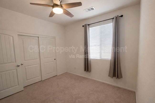 Building Photo - 620 Brittania Rd