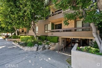Building Photo - 4641 Fulton Ave