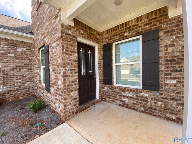 Foto del edificio - 4214 Textile Ln