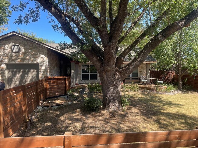 Building Photo - 2404 N Shields Dr