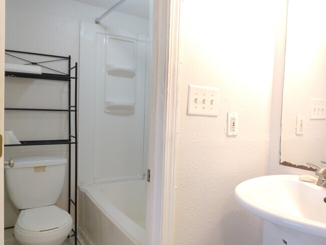 Foto del edificio - 2506 S Ocean Blvd