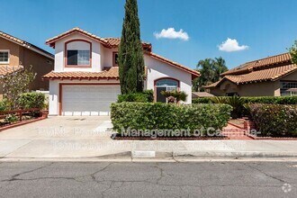 Building Photo - 25206 Parkcrest Dr