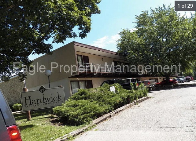 Building Photo - Hardwick Condos