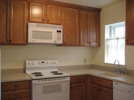 Kitchen - 602 Deemer Pl