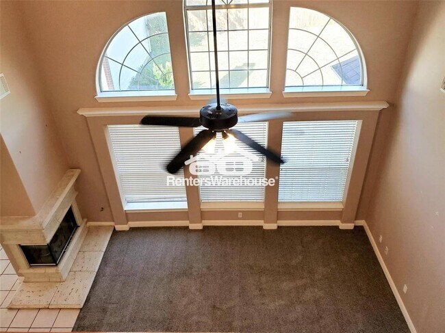 Foto del edificio - 17406 Autumn Oak Way