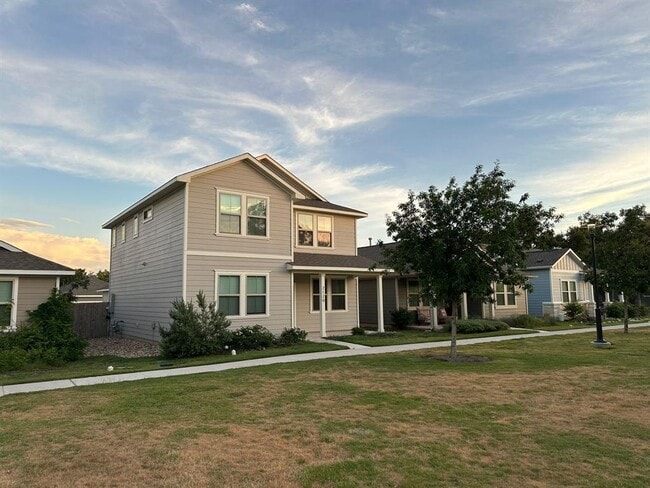 Building Photo - 2129 Pecan Island Dr