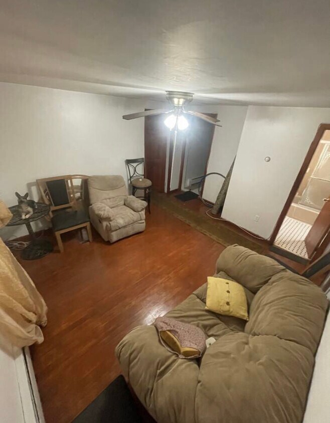 Foto del edificio - 342 Forest Ave