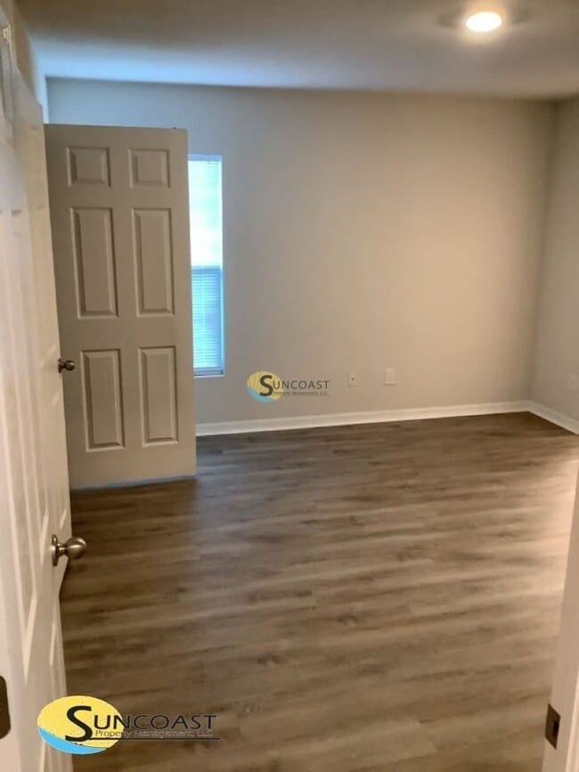 Building Photo - 6144 Allied Ct