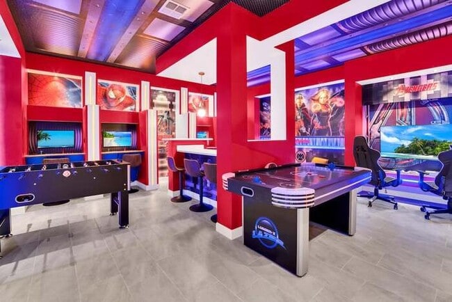 Building Photo - 3017PS  Brand New Luxury 9BR Villa/ Pool/S...