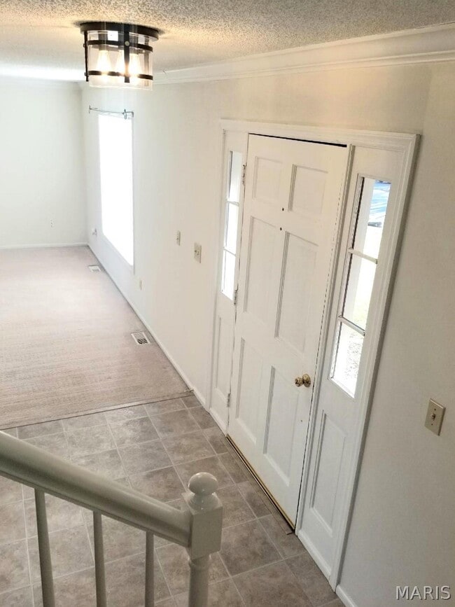 Foto del edificio - 77 Atwater Dr