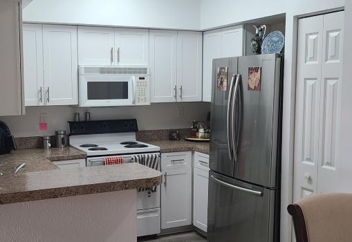 Photo - 220 SW 116th Ave Apartment