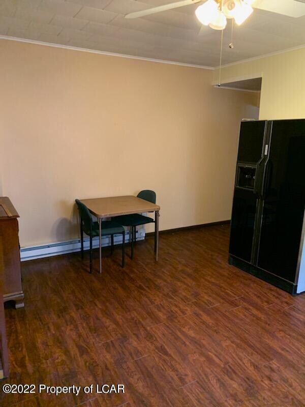 Foto del edificio - 185 W Ridge St