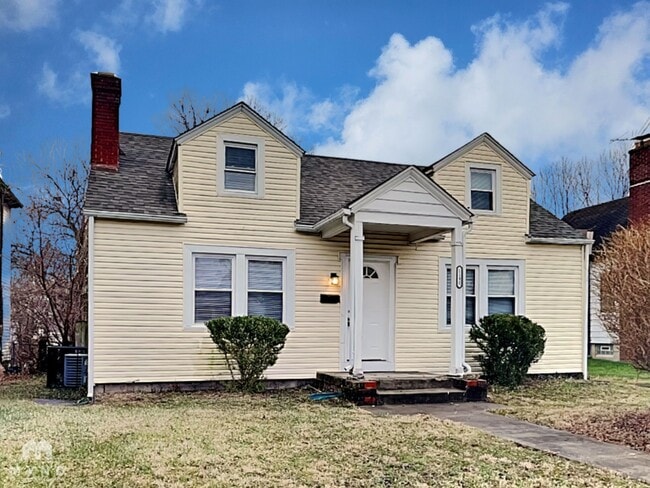 Building Photo - 1190 Geers Ave