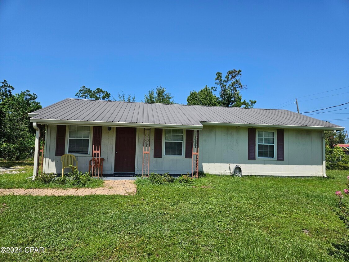 Foto principal - 1402 Delaware Ave