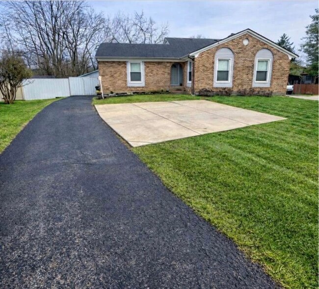 Building Photo - 8604 Wayfield Ct