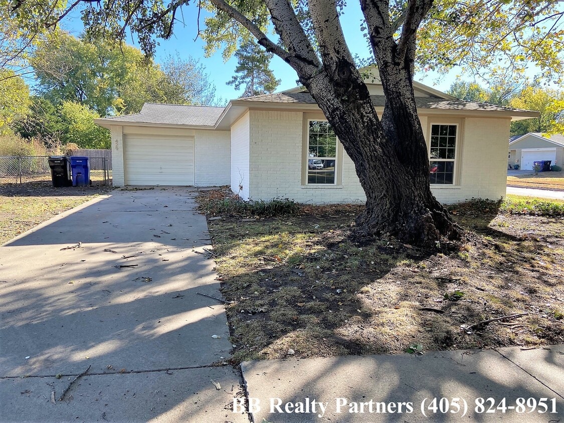 Foto principal - 429 S Gum Ave