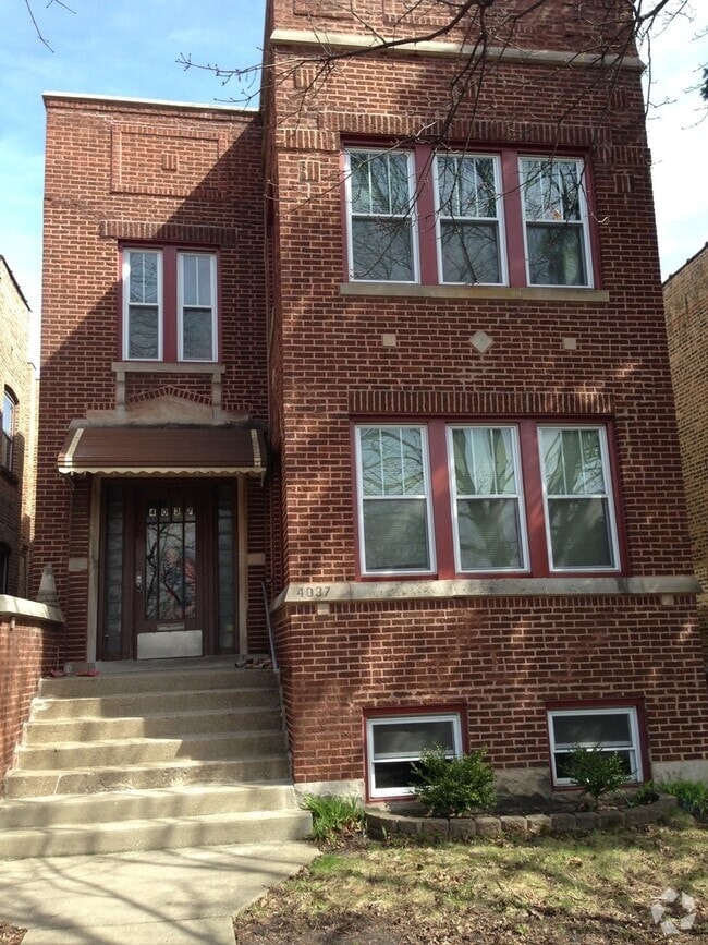 Building Photo - 4037 N Long Ave