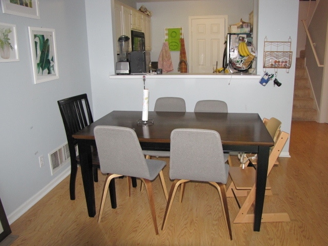 Foto del edificio - 2BR/1.5BA Townhouse *Near Parkers Lake!* - Plymouth- Available Sept 1!