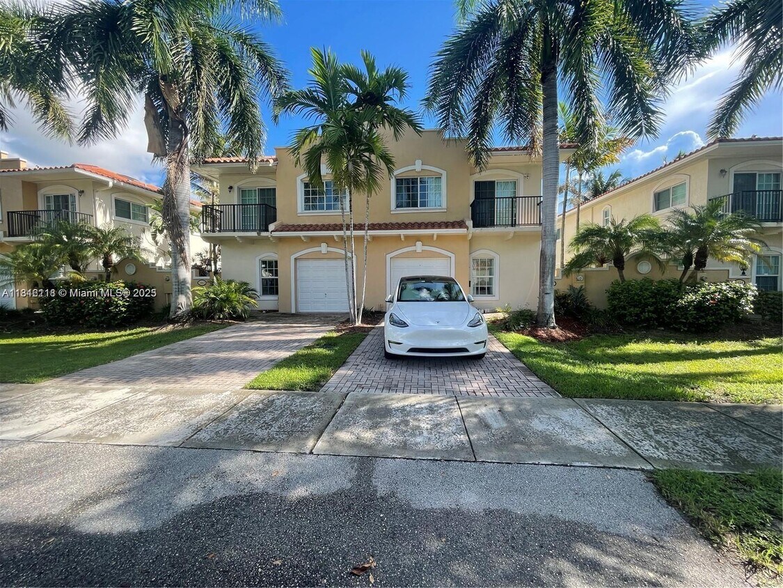 Foto principal - 3454 NW 17th Terrace