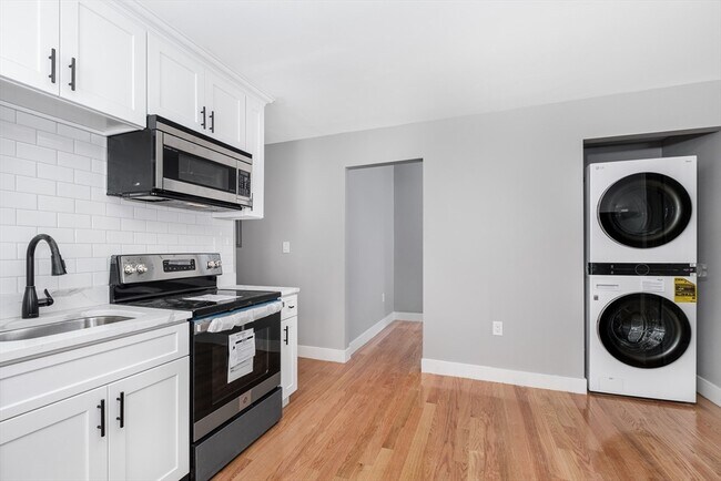 Foto del edificio - 290 Summit Ave