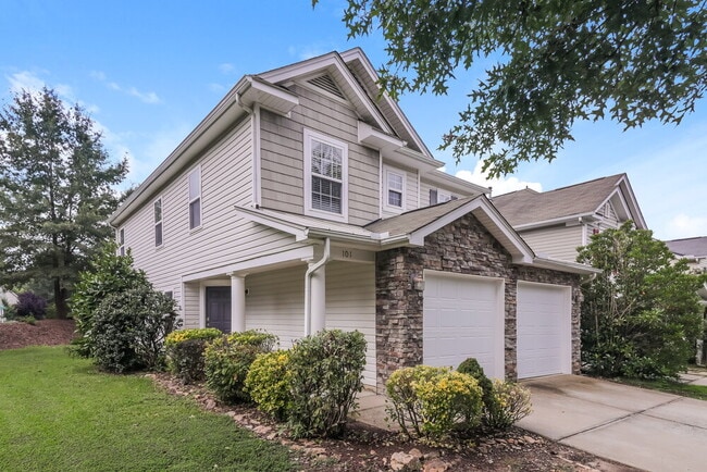 Building Photo - 101 Palmdale Ct