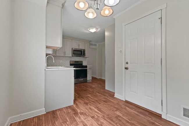 Foto del edificio - 1492 Tanglewood Way NW