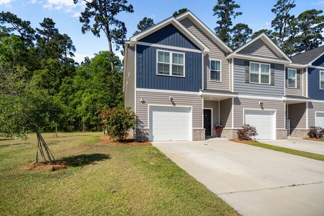 Foto del edificio - Stunning 3 Bedroom Townhome in Towne Park, Pooler GA
