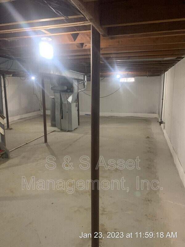 Foto del edificio - 3801 Stillwell Ave